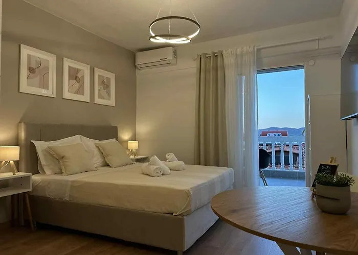 Panoramic Seaview Apartament Sarti